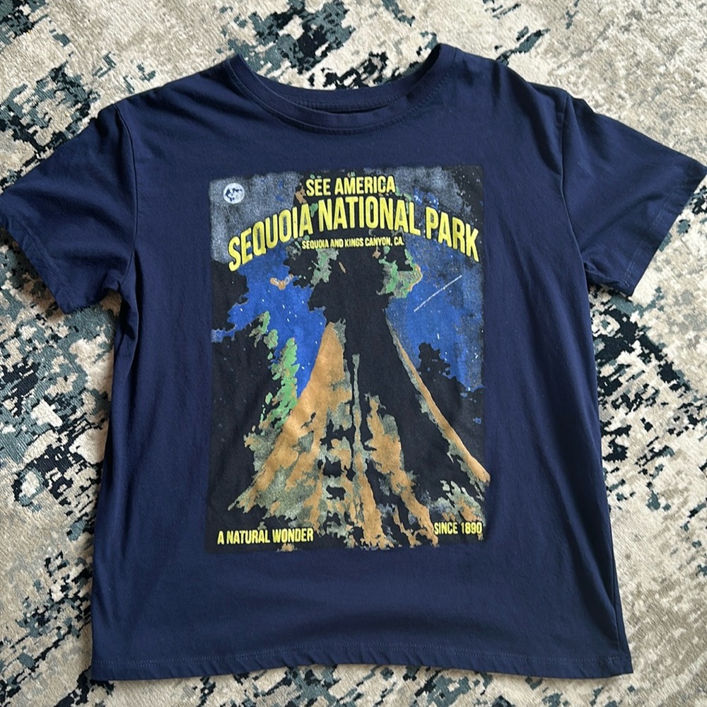Creative Action Network Womens T Shirt Medium Sequoia National Park Soft size L